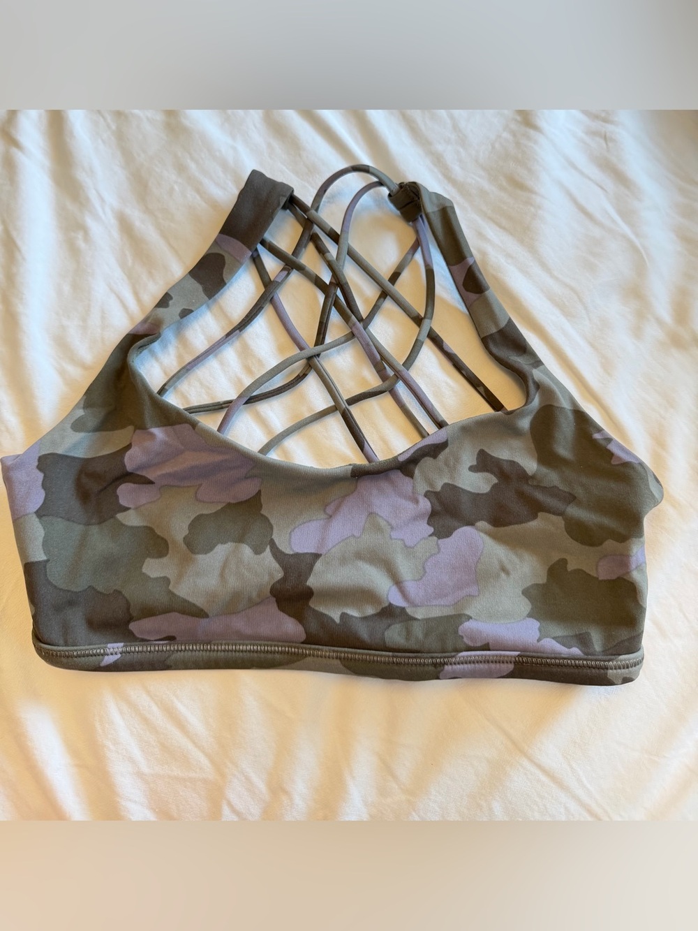 Lululemon Free to Be Wild light-support sports bra